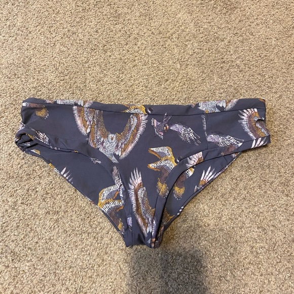 Boys + Arrows Birds of Prey bottoms - Picture 2 of 6